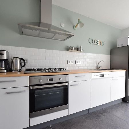 Modern Holiday Home In Bastogne With Fenced Garden Eksteriør bilde