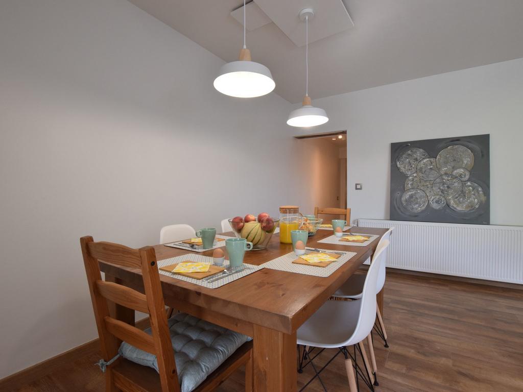 Modern Holiday Home In Bastogne With Fenced Garden Eksteriør bilde