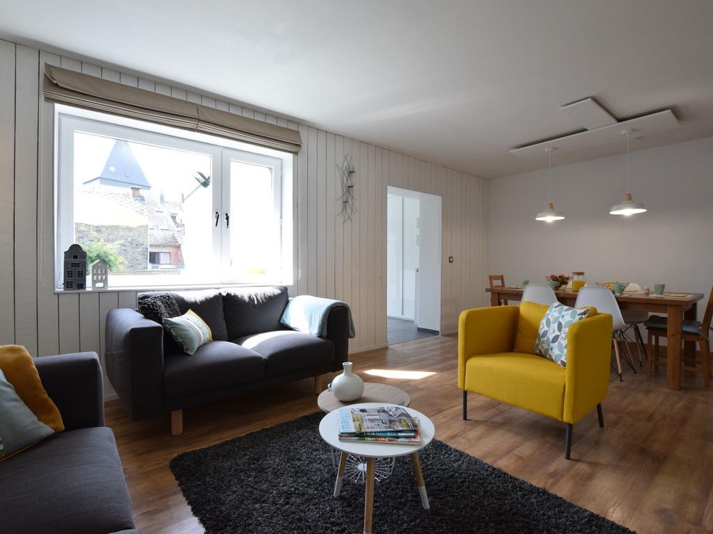 Modern Holiday Home In Bastogne With Fenced Garden Eksteriør bilde