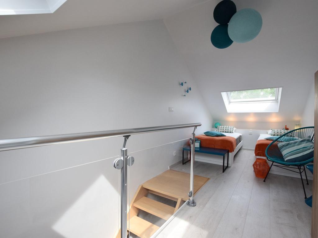 Modern Holiday Home In Bastogne With Fenced Garden Eksteriør bilde